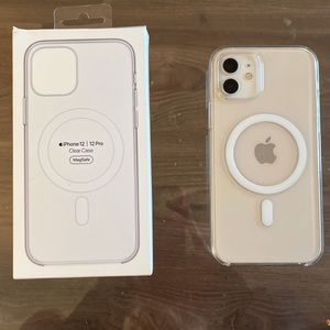 Apple iPhone 12 MagSafe clear cover